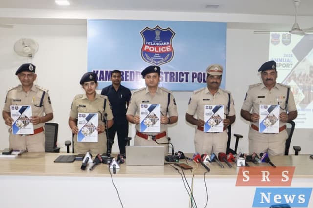 వార్షిక నివేదిక పై ప్రెస్ మీట్ నిర్వహించిన జిల్లా ఎస్పీ రాజేష్ చంద్ర ఐపిఎస్...