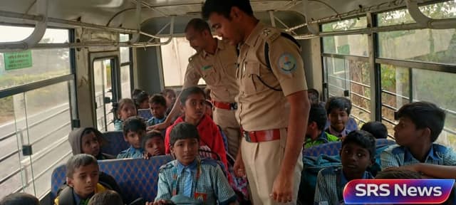 జిల్లా వ్యాప్తంగా స్కూల్ బస్సులపై విస్తృత తనిఖీలు...